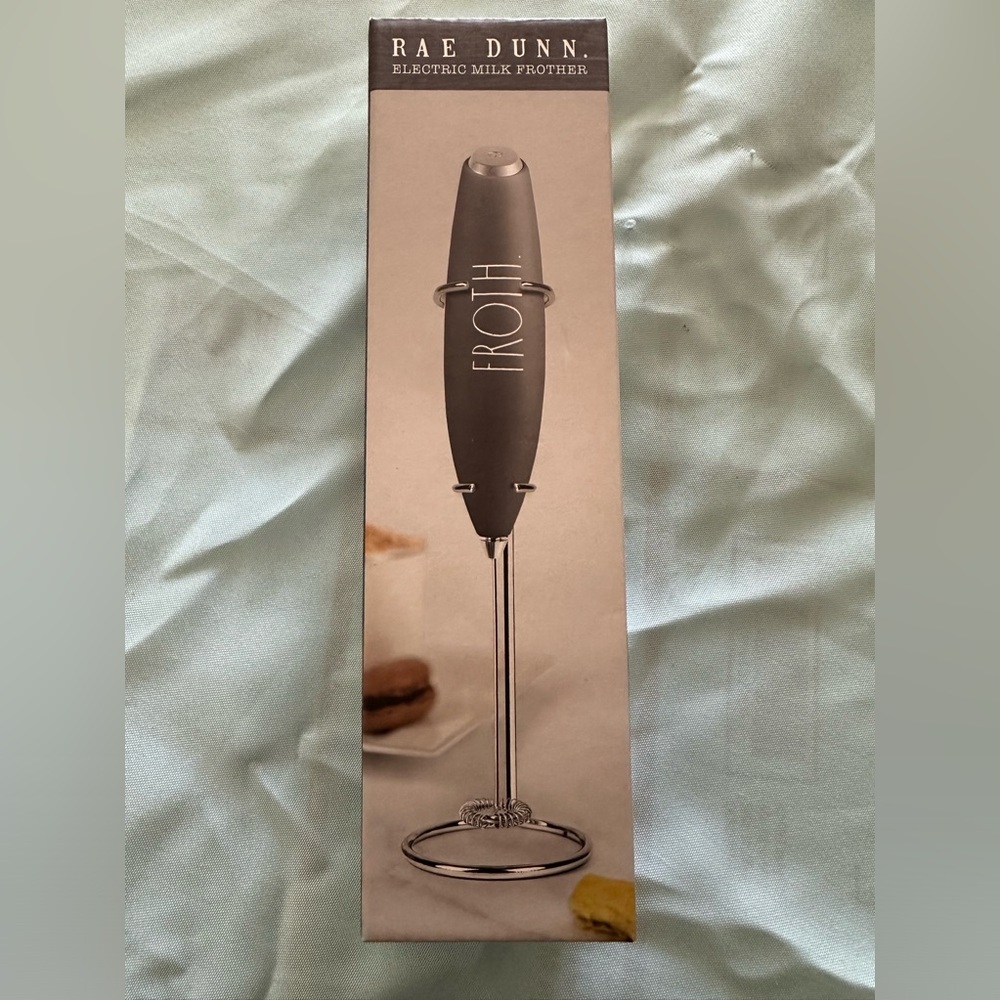 NEW Rae Dunn Electric Milk Frother Drink Mixer